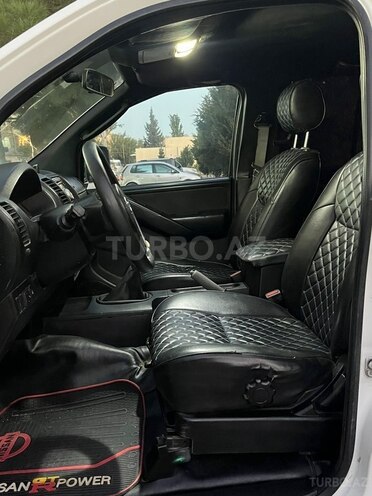 Nissan Navara 2008, 255,000 km - 2.5 l - Sumqayıt