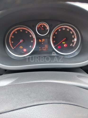 Opel Corsa 2013, 217,000 km - 1.4 l - Bakı