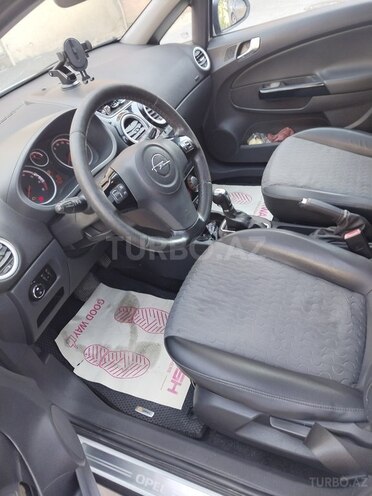 Opel Corsa 2013, 217,000 km - 1.4 l - Bakı