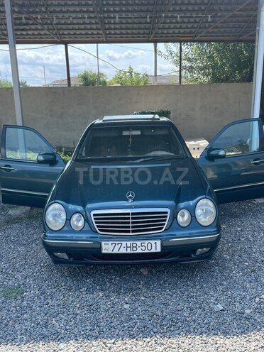 Mercedes E 320 1999, 432,000 km - 3.2 l - Salyan