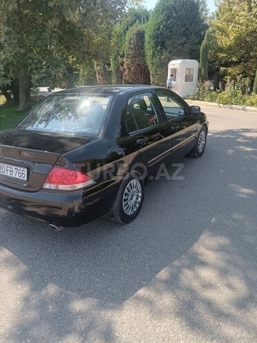 Mitsubishi Lancer 2005, 195,000 km - 1.6 l - Gəncə