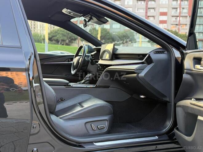 Toyota Camry 2024, 62,000 km - 2.0 l - Bakı