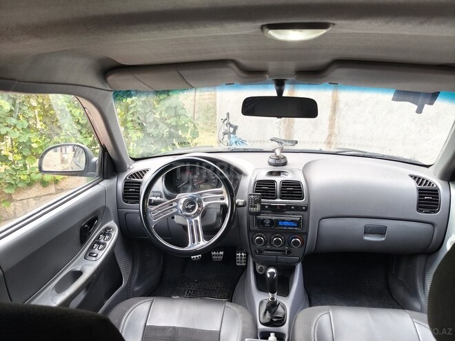 Hyundai Accent 2005, 271,000 km - 1.6 l - Bakı