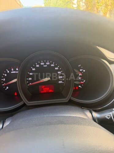 Kia Rio 2017, 257,139 km - 1.1 l - Bakı