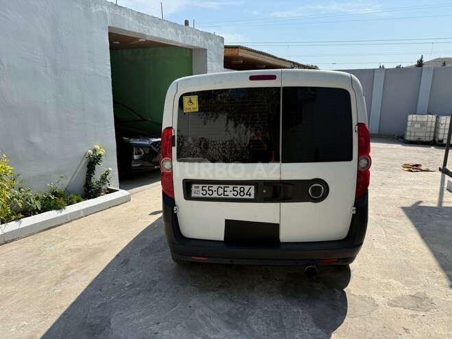 Fiat Doblo 2011, 250,000 km - 1.3 l - Bakı