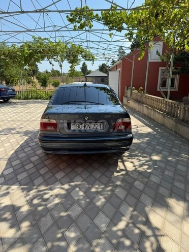 BMW 525 2001, 350,000 km - 2.5 l - Bakı