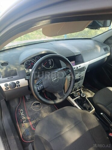 Opel Astra 2006, 432,544 km - 1.3 l - Bərdə