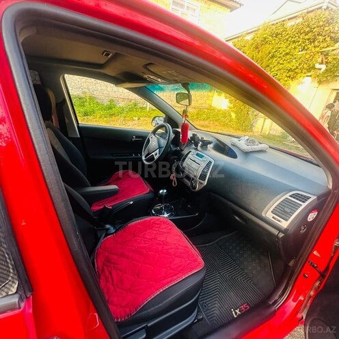 Hyundai i20 2011, 142,000 km - 1.6 l - İsmayıllı