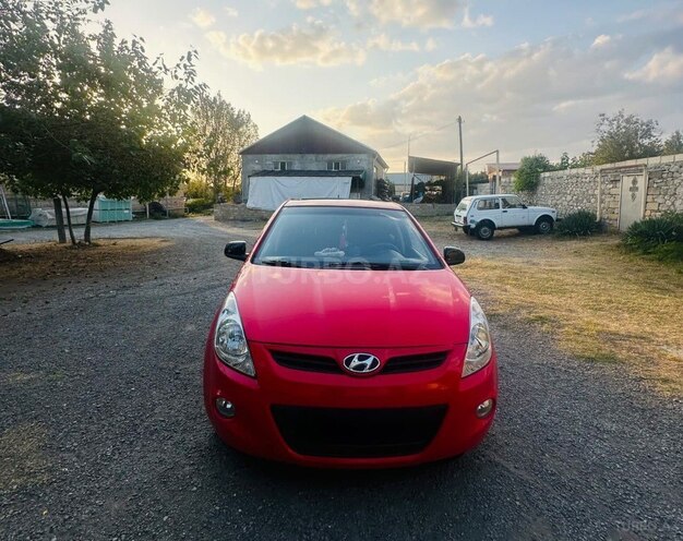 Hyundai i20 2011, 142,000 km - 1.6 l - İsmayıllı