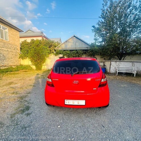Hyundai i20 2011, 142,000 km - 1.6 l - İsmayıllı