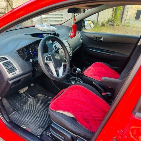 Hyundai i20 2011, 142,000 km - 1.6 l - İsmayıllı