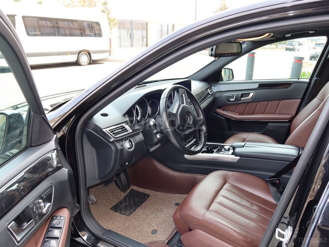 Mercedes E 220 2015, 104,000 km - 2.1 l - Bakı