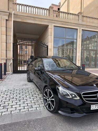 Mercedes E 220 2015, 104,000 km - 2.1 l - Bakı
