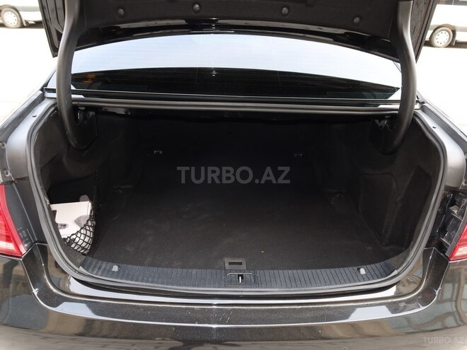 Mercedes E 220 2015, 104,000 km - 2.1 l - Bakı