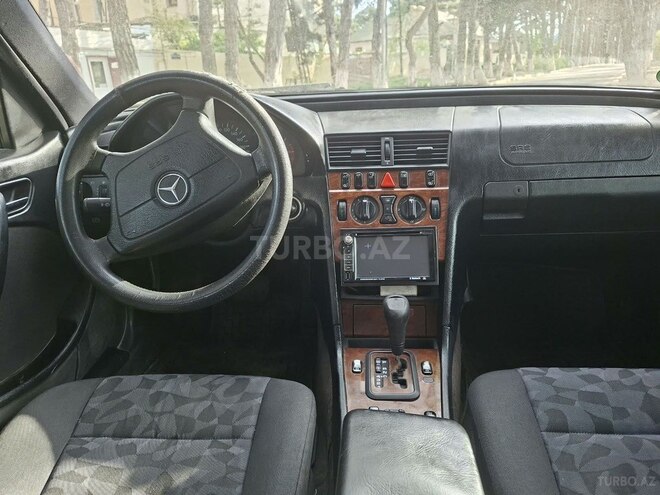 Mercedes C 220 1998, 360,000 km - 2.2 l - Sumqayıt