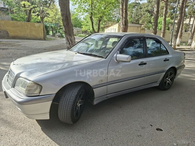 Mercedes C 220 1998, 360,000 km - 2.2 l - Sumqayıt