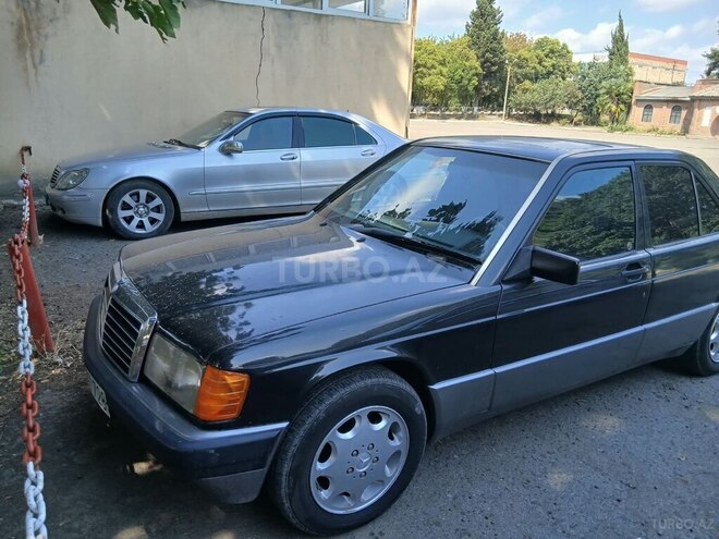 Mercedes 190 1992, 389,400 km - 2.3 l - Masallı