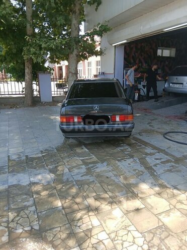 Mercedes 190 1992, 389,400 km - 2.3 l - Masallı