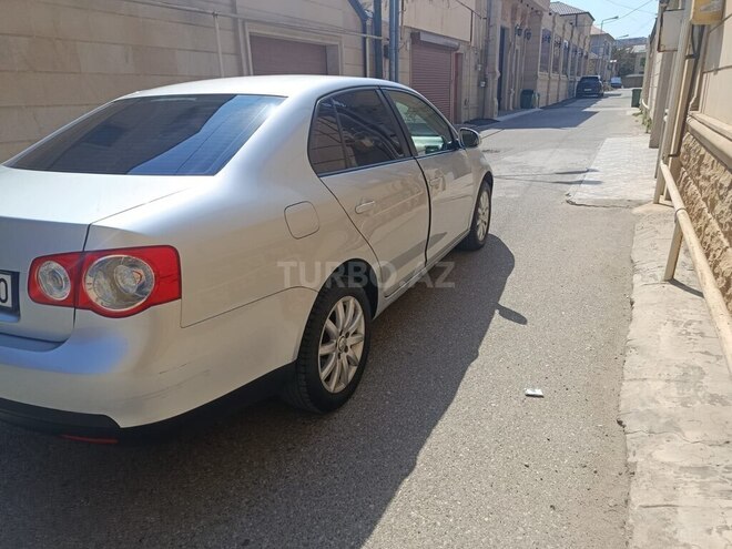 Volkswagen Jetta 2008, 286,000 km - 1.6 л - Bakı