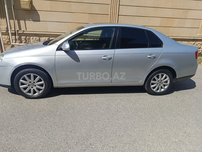 Volkswagen Jetta 2008, 286,000 km - 1.6 л - Bakı