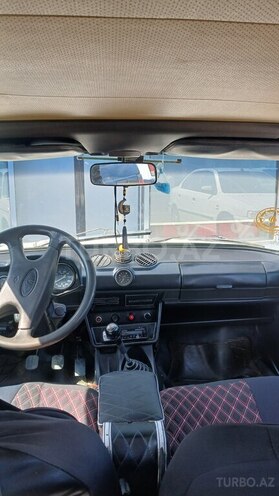 LADA (VAZ) 2106 2000, 372,000 km - 1.6 l - Qobustan