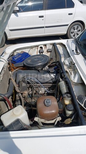 LADA (VAZ) 2106 2000, 372,000 km - 1.6 l - Qobustan