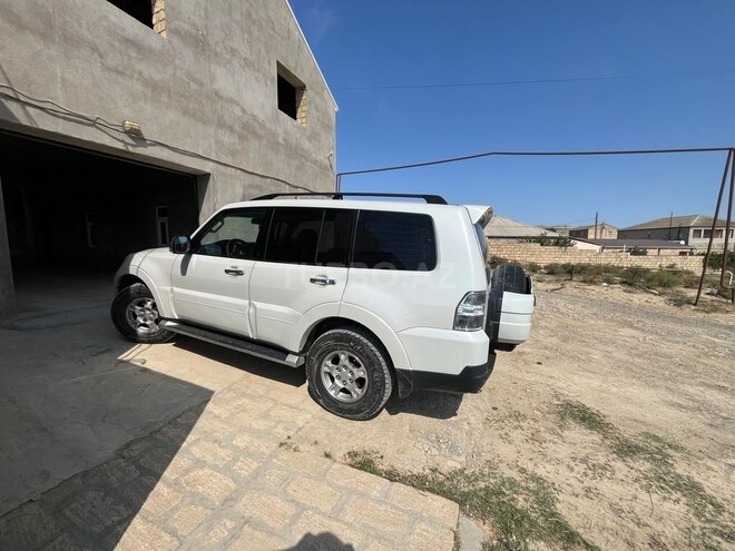 Mitsubishi Pajero 2007, 203,000 km - 3.0 л - Bakı