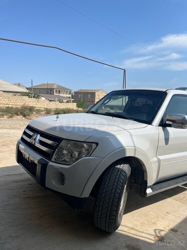 Mitsubishi Pajero 2007, 203,000 km - 3.0 л - Bakı