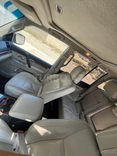 Mitsubishi Pajero 2007, 203,000 km - 3.0 л - Bakı