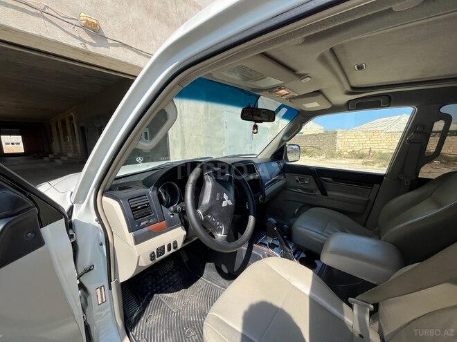 Mitsubishi Pajero 2007, 203,000 km - 3.0 л - Bakı