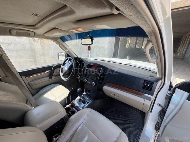 Mitsubishi Pajero 2007, 203,000 km - 3.0 л - Bakı