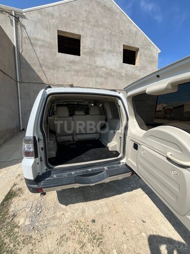 Mitsubishi Pajero 2007, 203,000 km - 3.0 л - Bakı