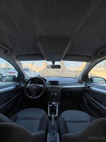 Opel Astra 2005, 310,000 km - 1.4 l - Bakı