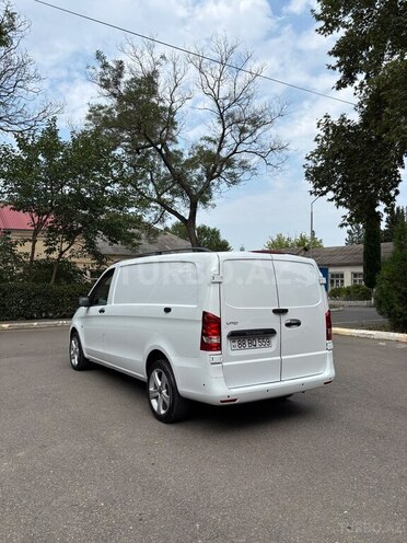 Mercedes Vito 2020, 182,000 km - 1.8 l - Bakı