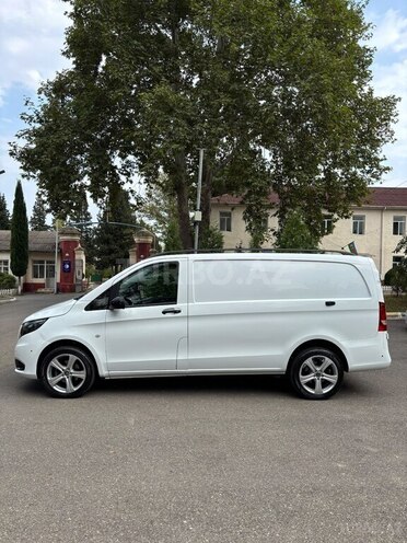 Mercedes Vito 2020, 182,000 km - 1.8 l - Bakı