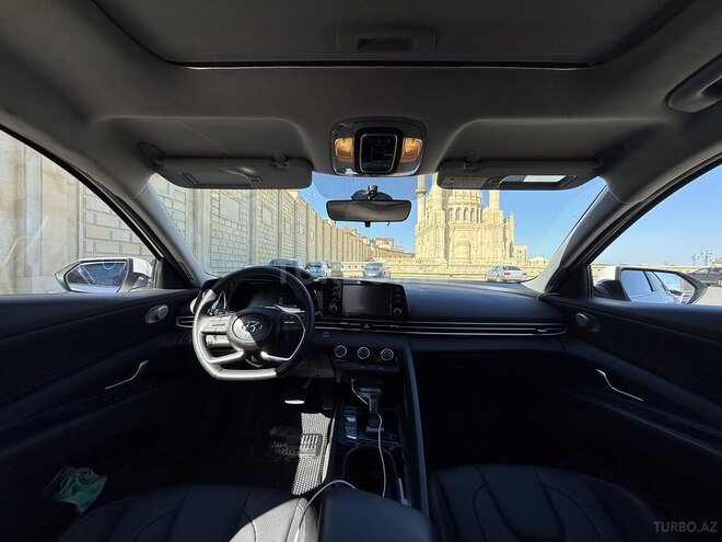 Hyundai Elantra 2025, 13,500 km - 1.5 л - Bakı