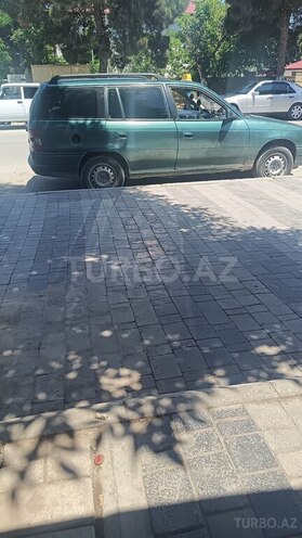 Opel Astra 1996, 60,000 km - 1.6 l - Siyəzən
