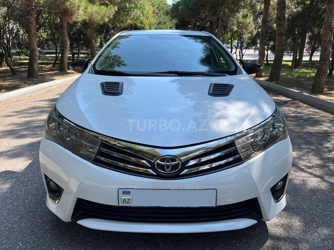 Toyota Corolla 2015, 210,000 km - 1.6 l - Bakı