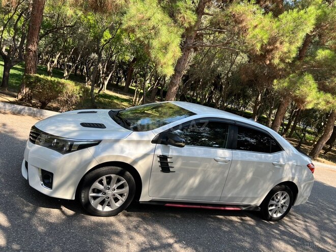 Toyota Corolla 2015, 210,000 km - 1.6 l - Bakı