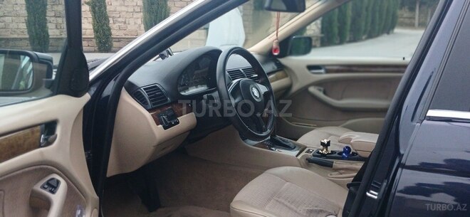 BMW 320 2001, 330,600 km - 2.2 l - Bakı