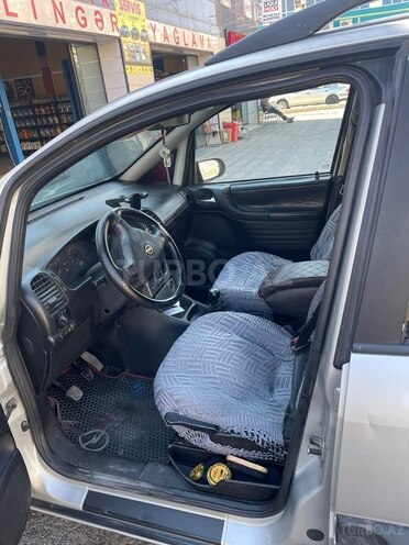 Opel Zafira 2004, 350,469 km - 2.2 l - Sumqayıt