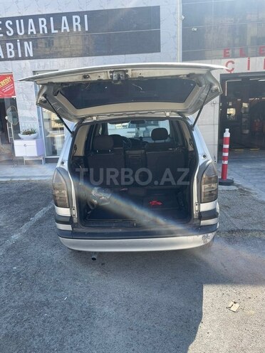 Opel Zafira 2004, 350,469 km - 2.2 l - Sumqayıt