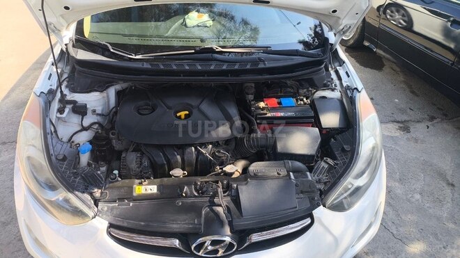 Hyundai Elantra 2013, 241,402 km - 1.8 l - Bakı
