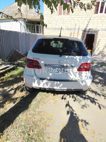 Mercedes B 170 2009, 215,300 km - 1.7 l - Ucar