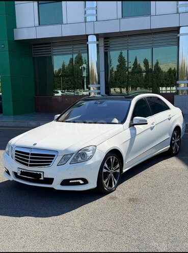 Mercedes E 350 2010, 270,000 km - 3.5 l - Bakı