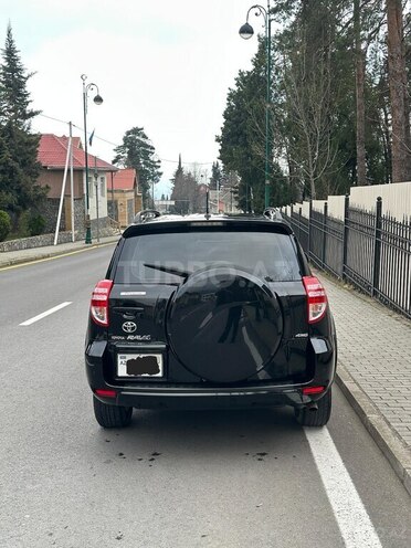 Toyota RAV4 2009, 142,000 km - 2.4 л - Qəbələ