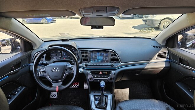 Hyundai Avante 2016, 161,000 km - 1.6 l - Bakı