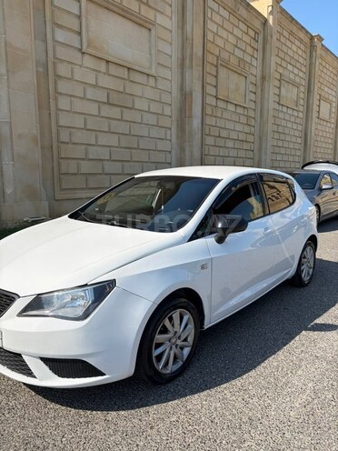 SEAT Ibiza 2012, 233,008 km - 1.6 l - Bakı