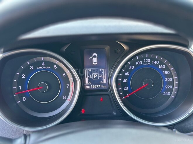 Hyundai Avante 2016, 188,800 km - 1.6 l - Bakı