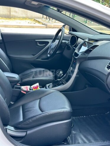 Hyundai Avante 2016, 188,800 km - 1.6 l - Bakı